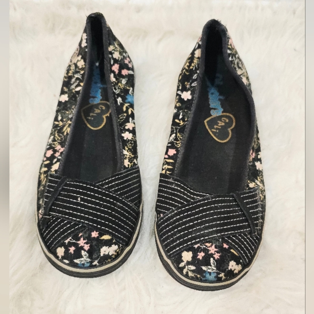 🔥 US Size 8 Bundle of 5 Pairs Women's Shoes - Flats, - Picture 6 of 16